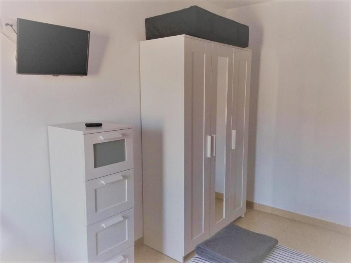 Centrico Y Acogedor Apartamento Girona Dış mekan fotoğraf