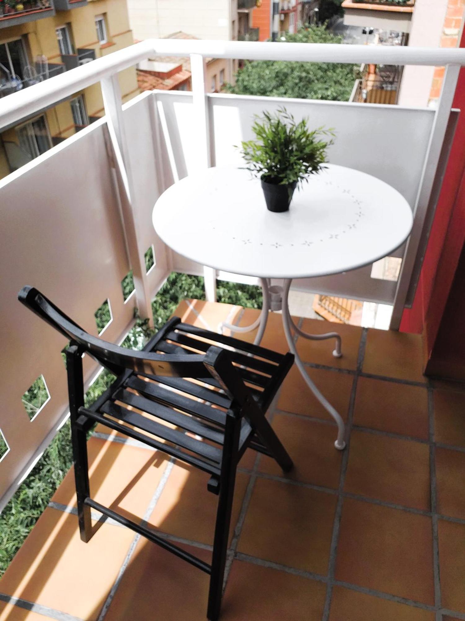 Centrico Y Acogedor Apartamento Girona Dış mekan fotoğraf
